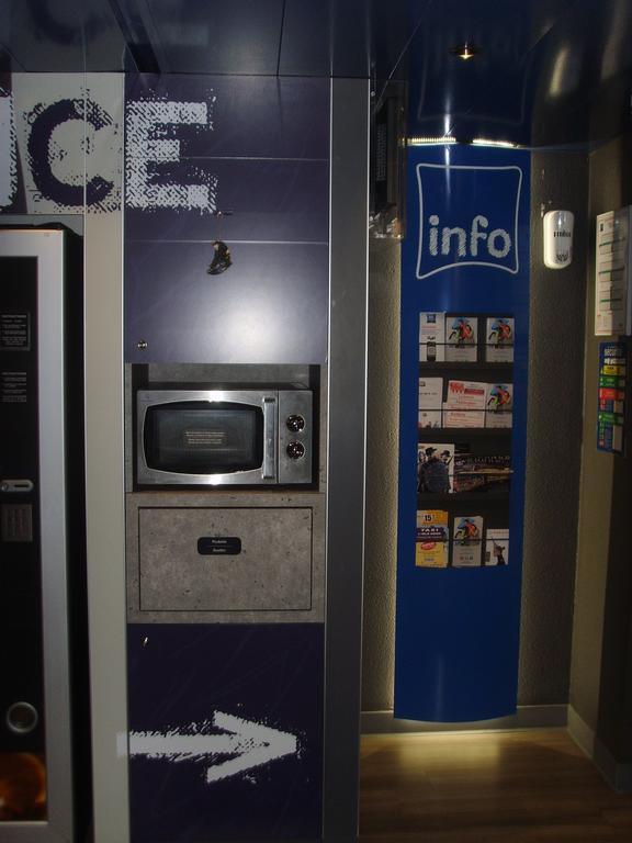 Ibis Budget L'Isle Adam Eksteriør bilde