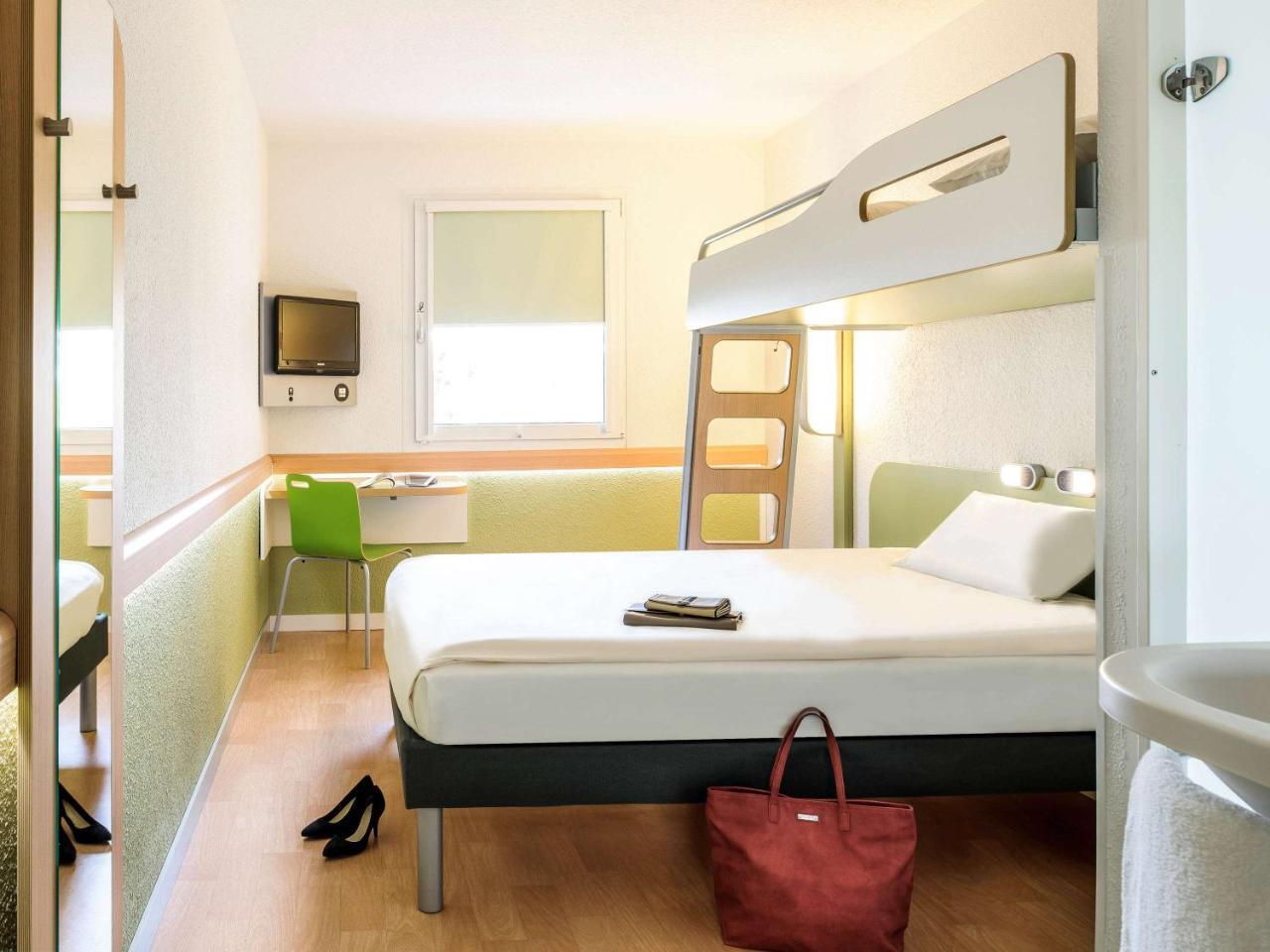 Ibis Budget L'Isle Adam Eksteriør bilde